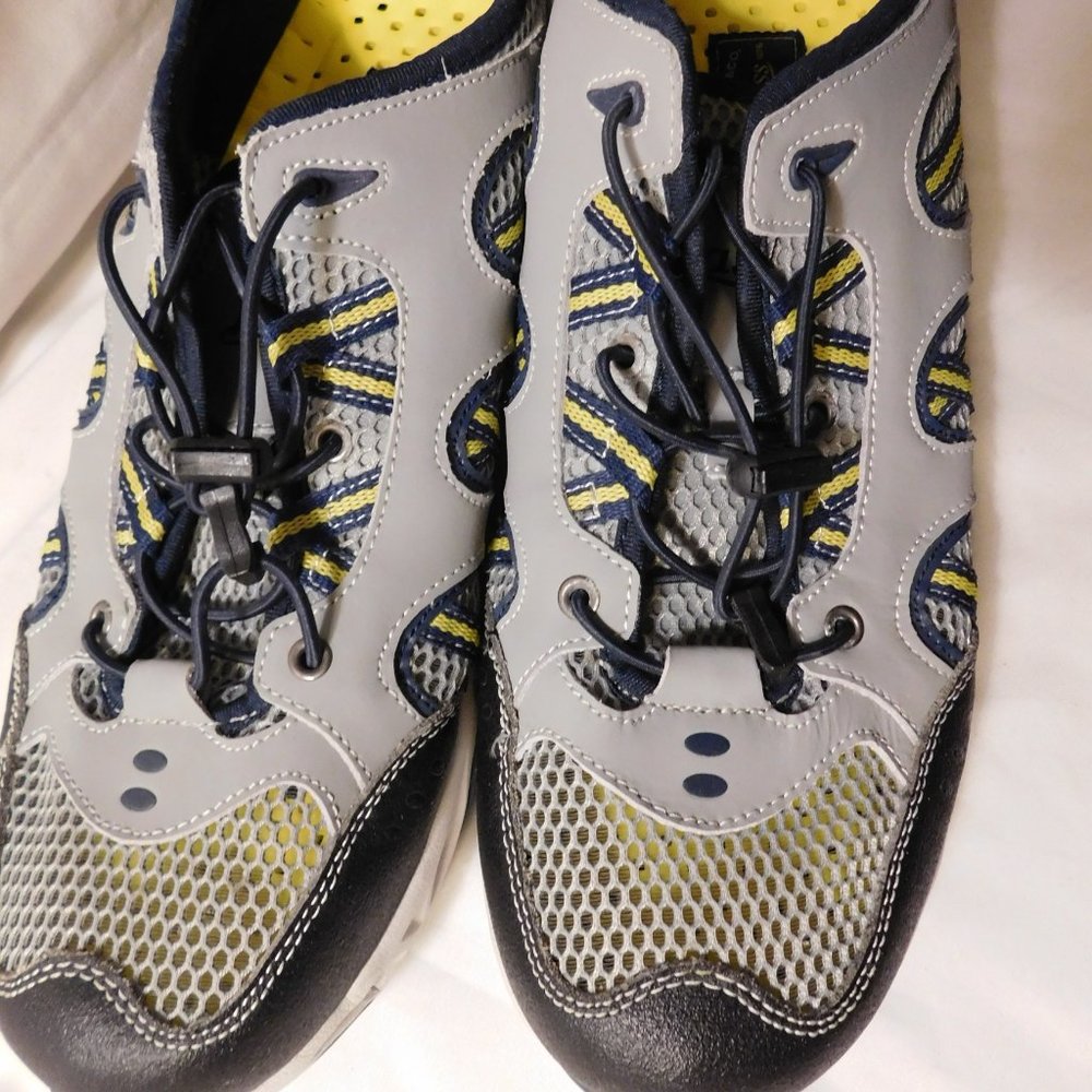 Bass Seaport Water Sneaker Shoes Men's Size 13M